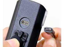 CatEye AMPP2200 Forlygte Led Batteri USB - Sort
