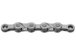 KMC E8 EPT Bicycle Chain 3/32 8S 122 Links - Silver