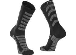 Northwave Husky Ceramic High Cycling Socks Black