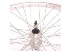 Roland Zadn&iacute; Kolo 26x1.75&quot; 6/9R Volnoběh 135mm Alu - Stř&iacute;brn&aacute;