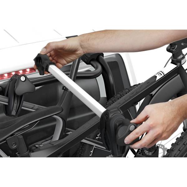 bicycle frame adapter in silver by thule